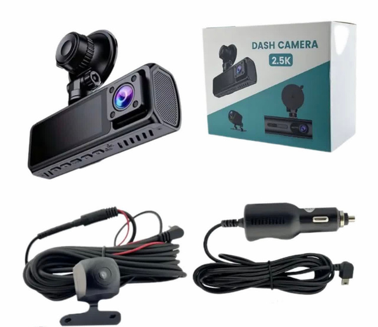 دوربین ثبت وقایع خودرو مدل 3CHs_WIFI مجهز به سه دوربین